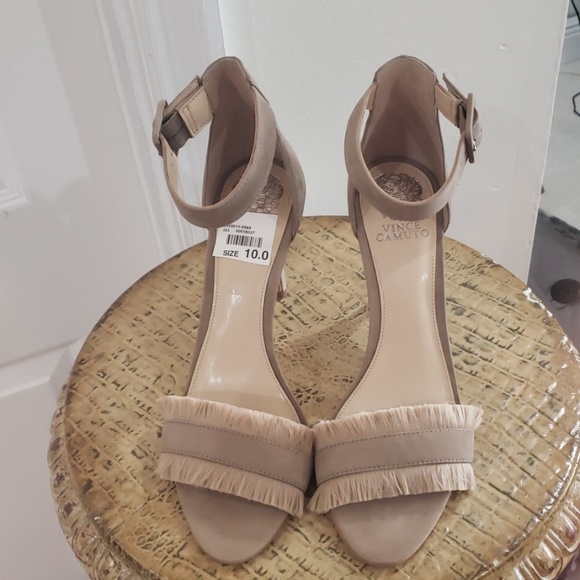 Vince Camuto Shoes - Vince Camuto Joshina nude heels